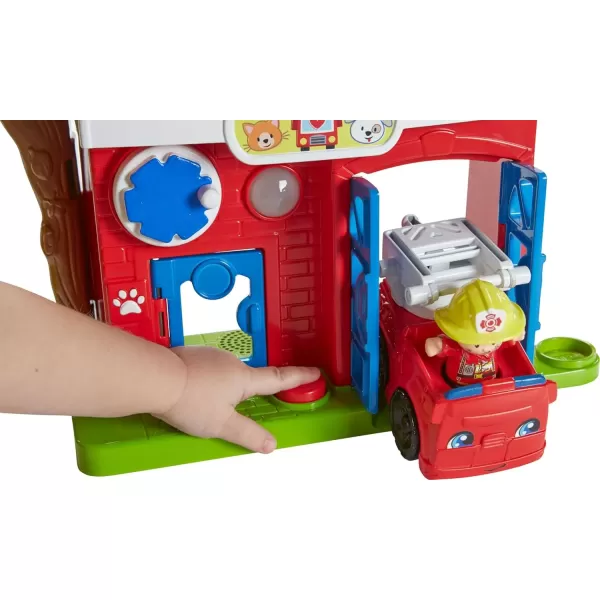 imageFisherPrice Little People Toddler Toy Animal Rescue Playset with Lights Sounds Figures ampamp Vehicles for Pretend Play Kids Ages 1 Years Amazon ExclusiveFrustrationFree Packaging