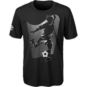 imageUmbro Boys Striker Short Sleeve TeeBlack BeautyWhite