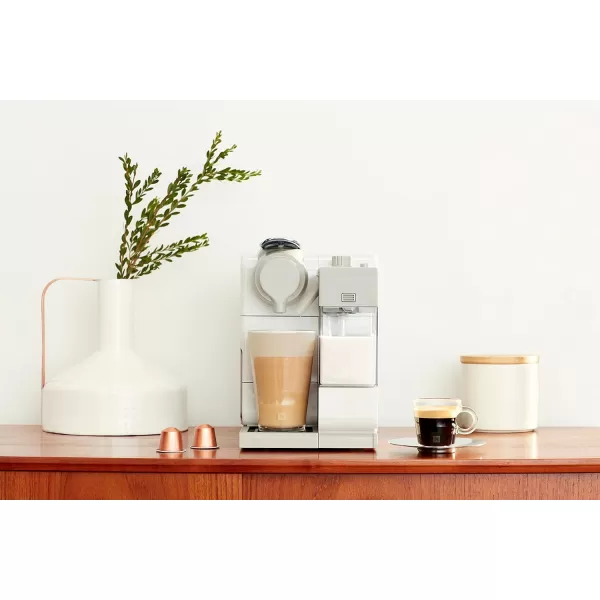 Nespresso Lattissima Touch Original Espresso Machine with Milk Frother by De'Longhi, White