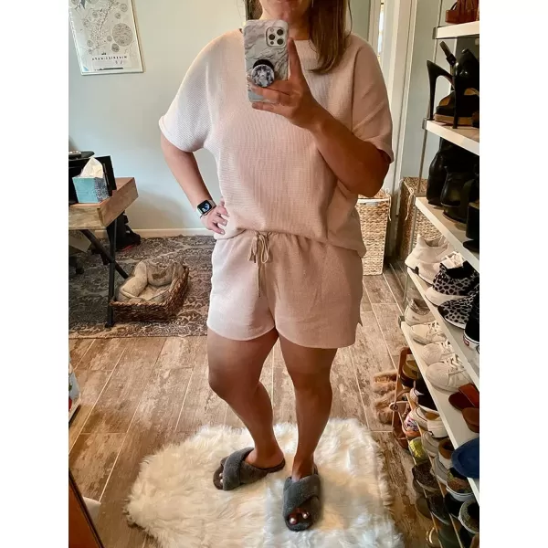 imageZESICA Womens Waffle Knit Pajama Set Short Sleeve Top and Shorts Loungewear Athletic Tracksuits with PocketsZESICA Womens Waffle Knit Pajama Set Short Sleeve Top and Shorts Loungewear Athletic Tracksuits with Pockets