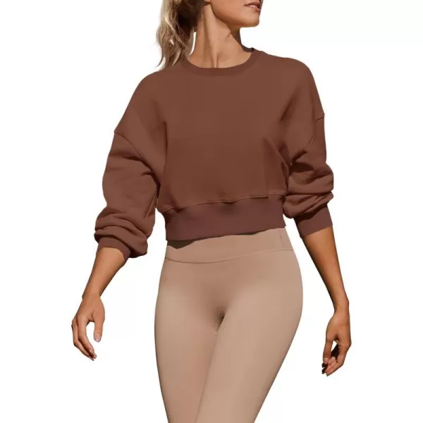 imageZESICA Womens 2024 Crop Sweatshirts Casual Long Sleeve Crewneck Solid Color Y2K Fleece Loose Pullover Sweatshirt TopsTan